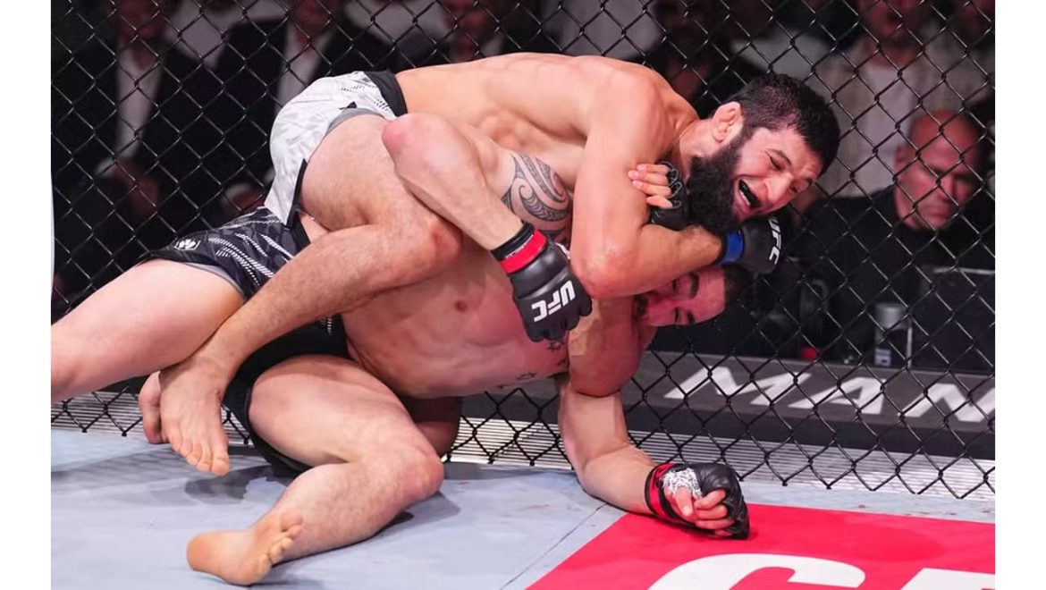 melhores técnicas de finalização no MMA para iniciantes